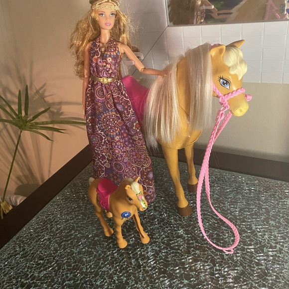 Barbie doll horses (2 included) *with free gift* - Picture 7 of 14